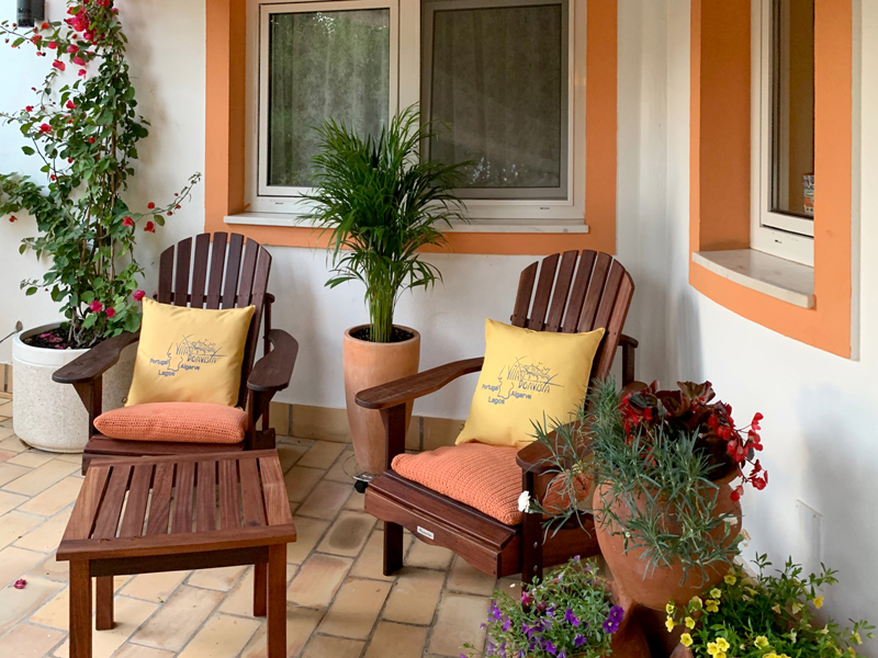 Terrasse und Garten