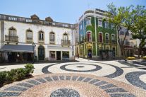 Haus Rua Garret Azulejos Verkleidet